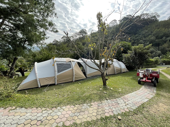 å°å²è·¯è¦ªå­é²çå