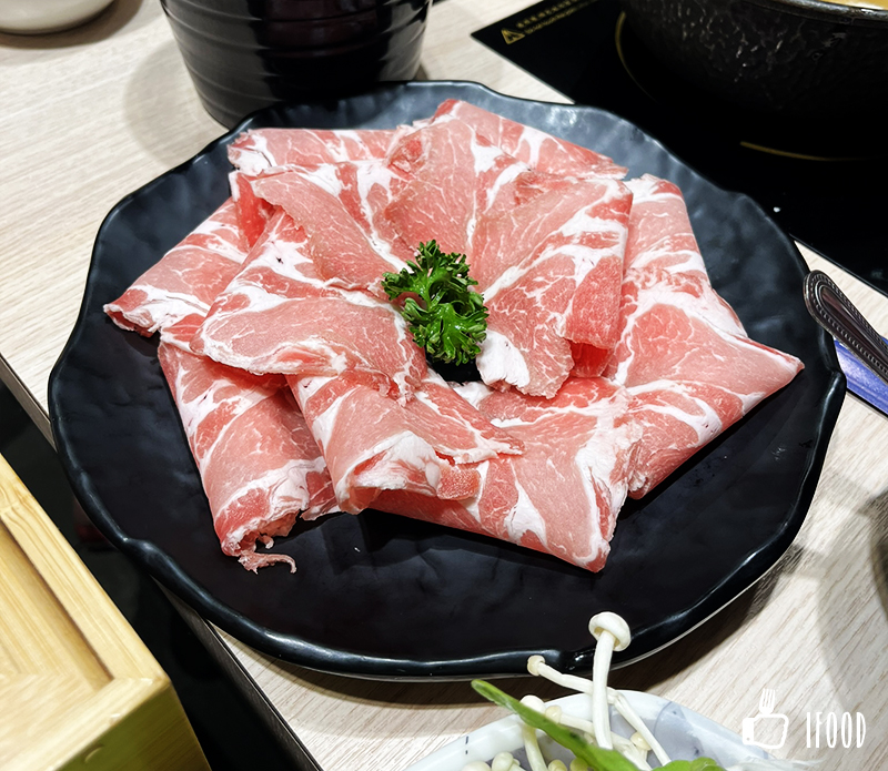 ç¯é å¹¸ç¦éç© æ¾éªè±¬