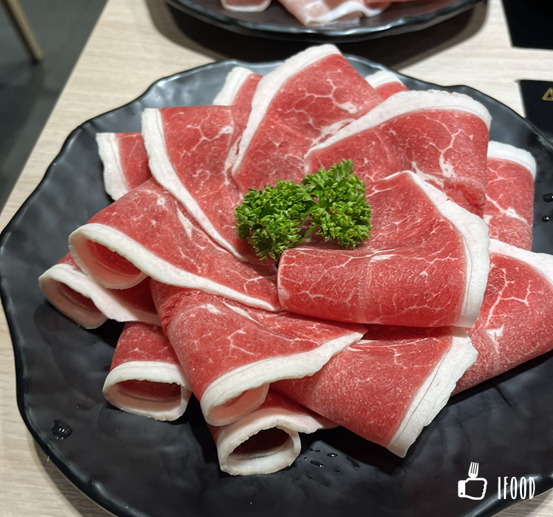 ç¯é å¹¸ç¦éç© çæçäºè±